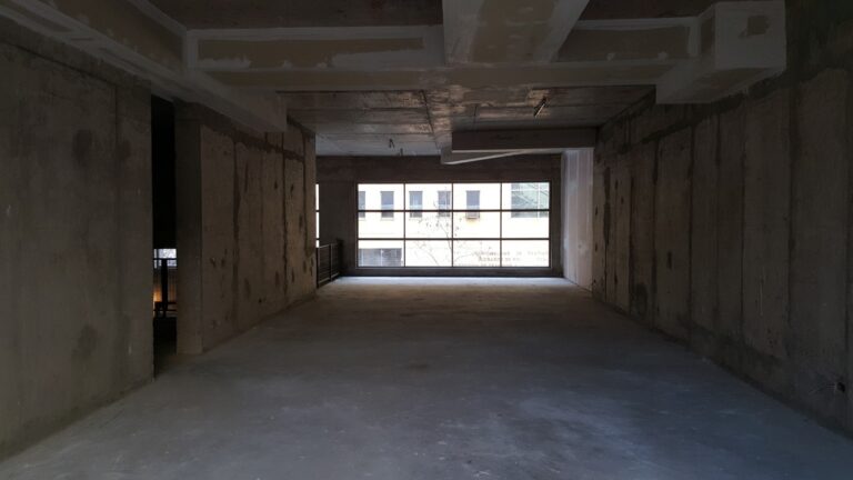 Segundo piso y ventanales