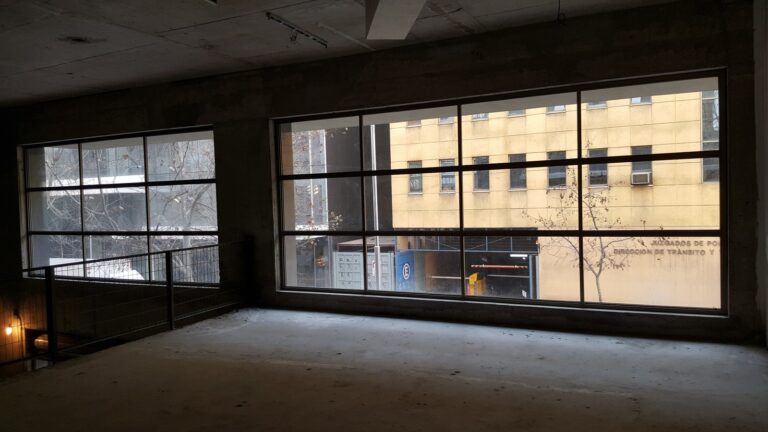 Segundo piso y ventanales